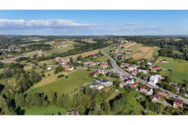 brzeski, Czchów, Tymowa, Dwupokoleniowy Dom Tymowa k. Brzeska