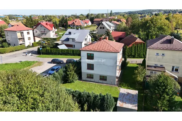 bocheński, Bochnia, Rejtana w Bochni klasyczny dom z lat 80tych