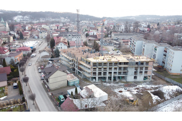 brzeski, Brzesko, 3 pokoje pierwsze piętro Brzesko Czarnowiejska